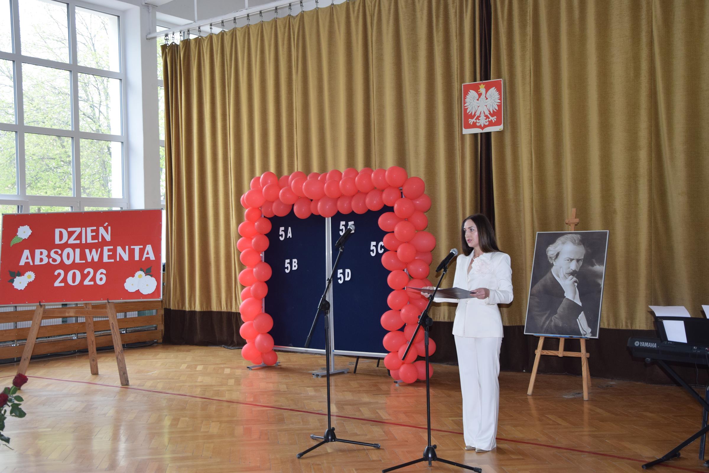 „Magiczne Włościany” i wzruszające pożegnania: Dzień Absolwenta w ZSSiL nr 3